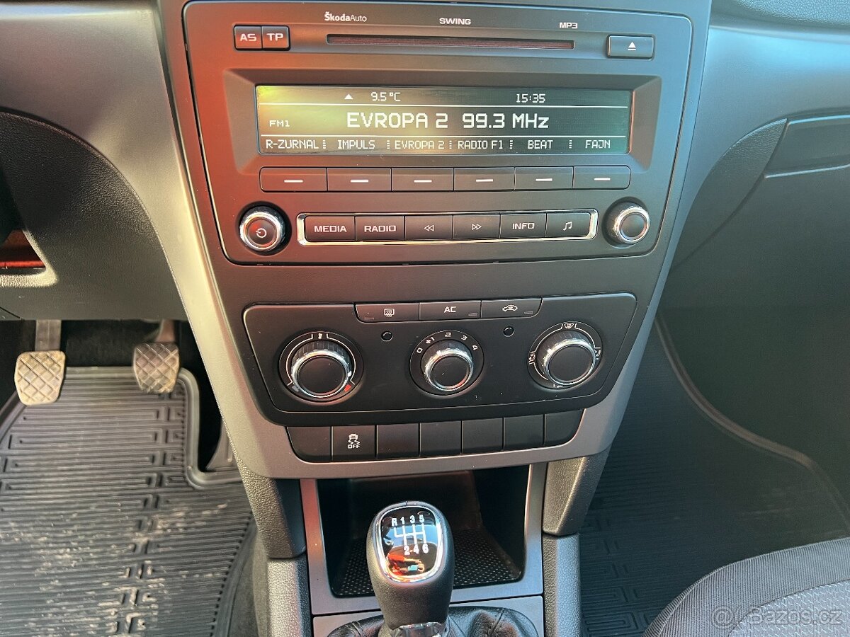 Škoda Yeti 1.2 TSi ACTIVE - 15