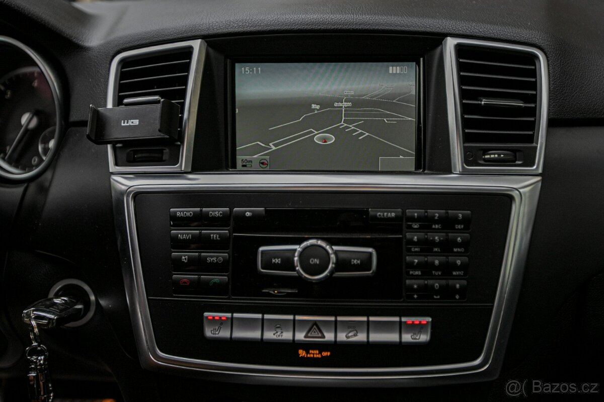 Mercedes-Benz ML 350 BLUETEC 4MATIC AMG - 15