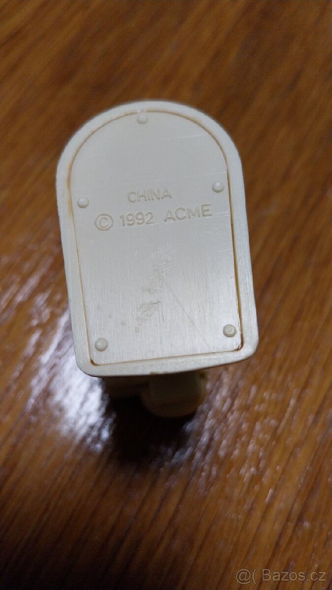 Retro miniaturní magnetky ACME - 15