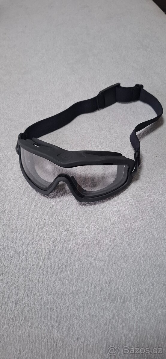 Kompletní výbava na airsoft - 15