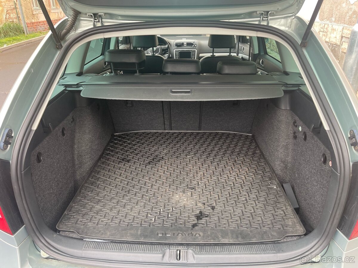 Škoda Octavia Combi 1.6tdi 77kw 4x4 - 15