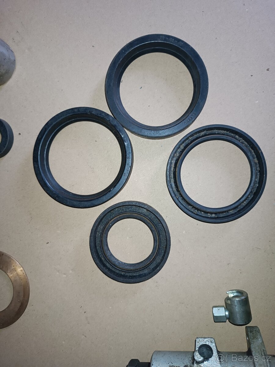 Díly pro Agrostroj TJ 6,5 a TZ-4K-14 - 15