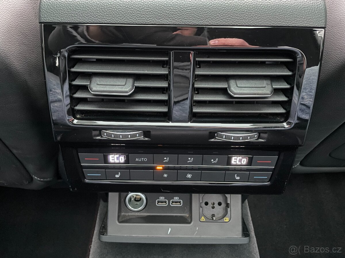 Volkswagen Touareg 4.0 TDI V8 R-Line 4Motion - 15