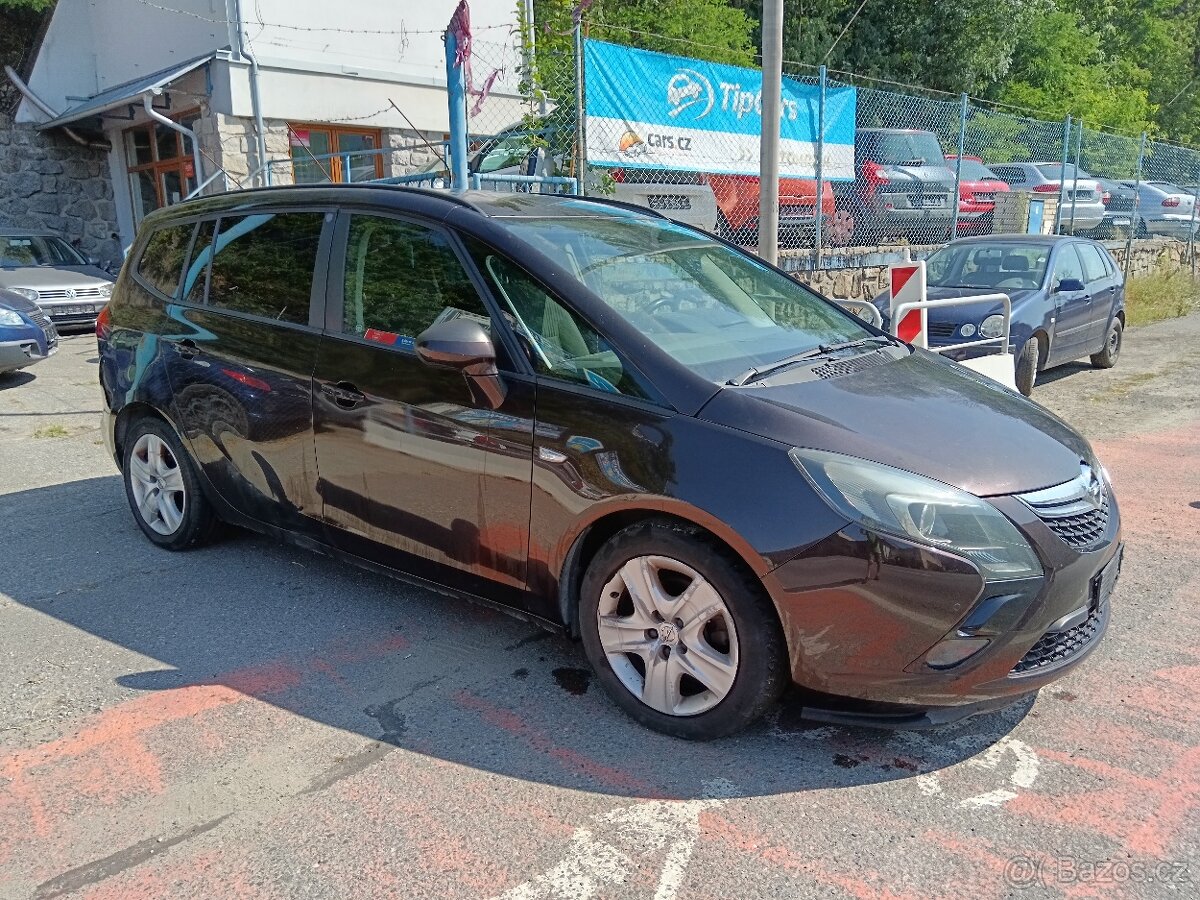 opel zafira - 15