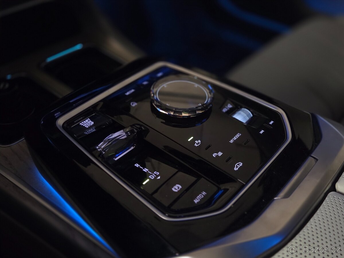 BMW 740d G70 X-Drive - 15