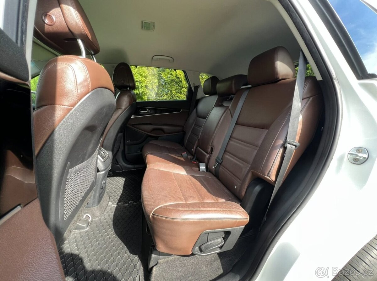 KIA Sorento - 15