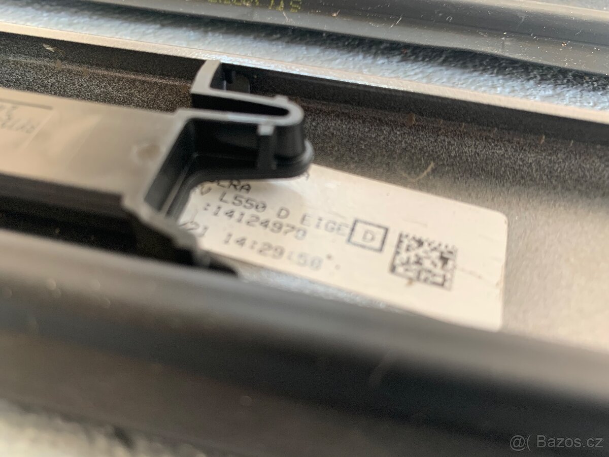 LAND ROVER DISCOVERY - 15