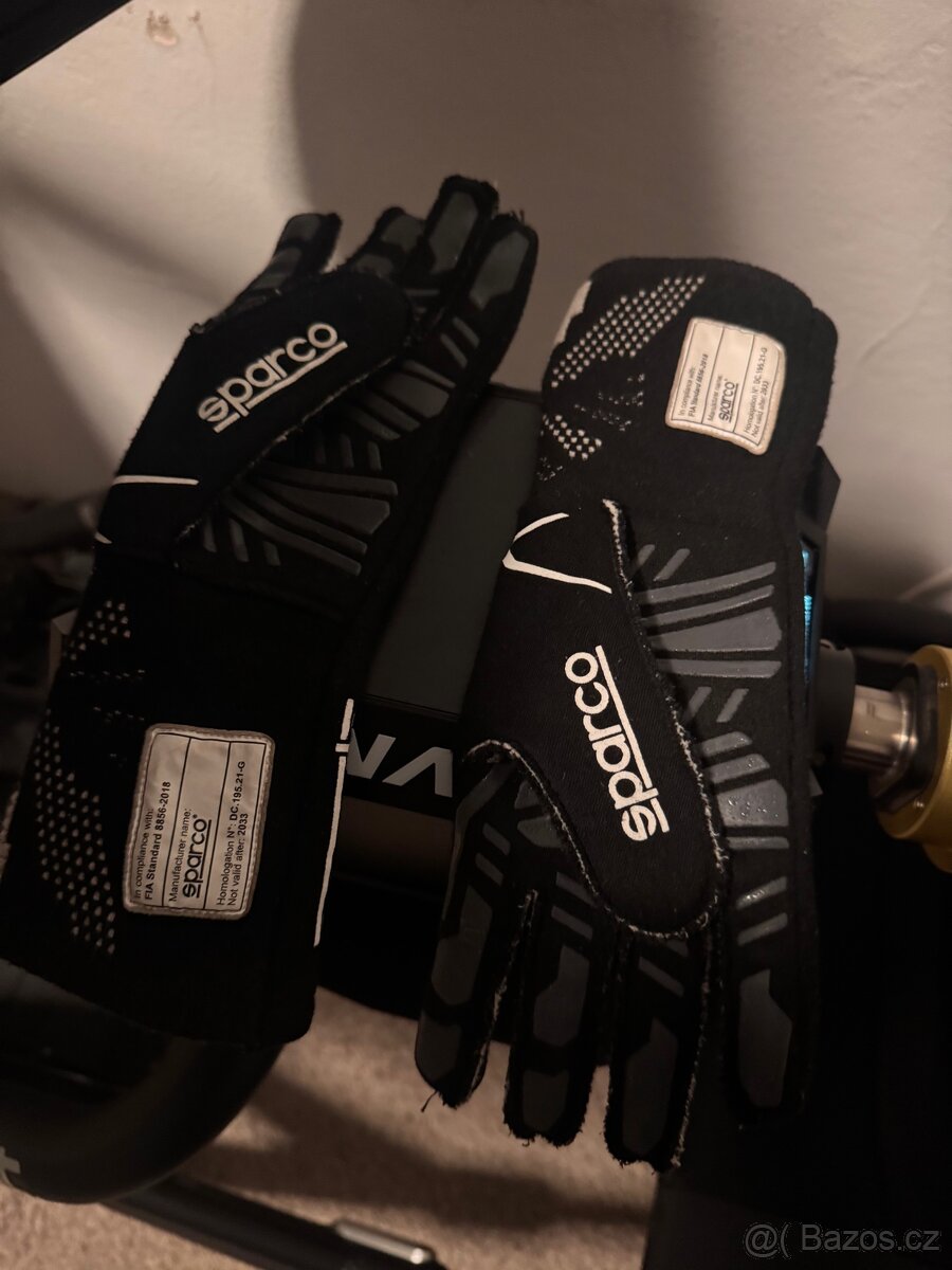 Sim racing set Fanatec DD1 + CSL Elite V2 + Playseat - 15