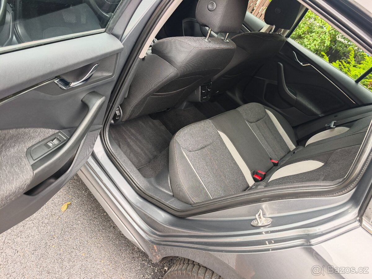Škoda Kamiq Style plus DSG - 15