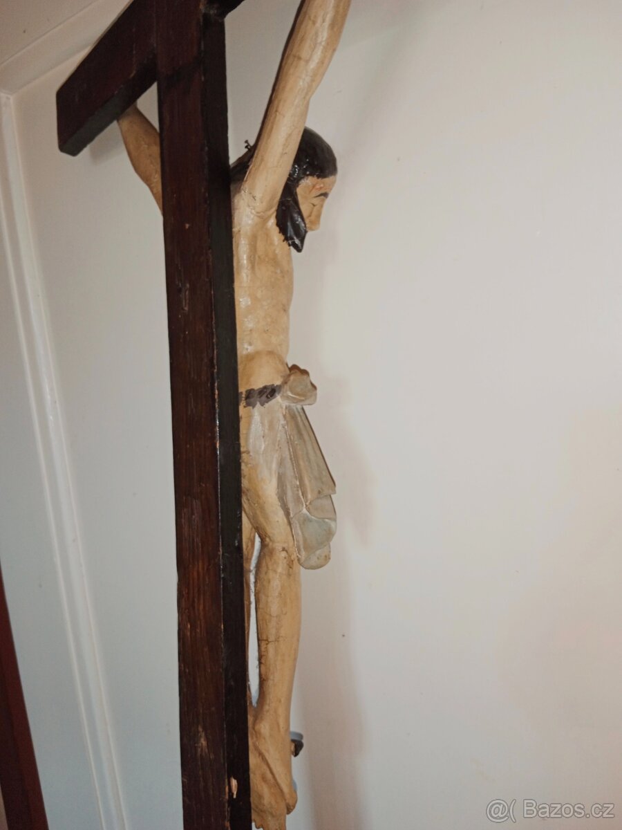 Pěkný hodně starý dřevěný Ježíš na kříži - 15