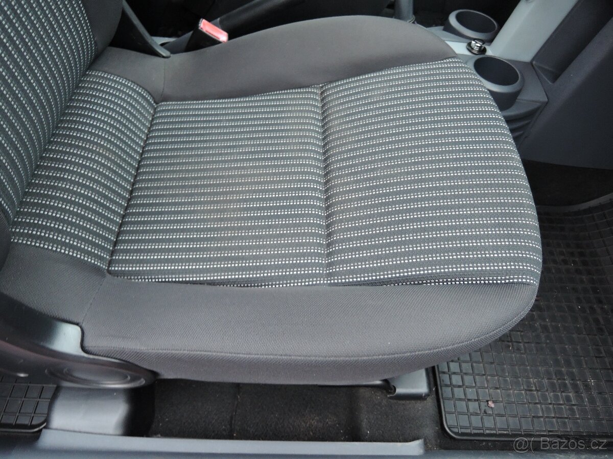 Mitsubishi Colt, 1,3 ČR 134tkm 2007 - 15