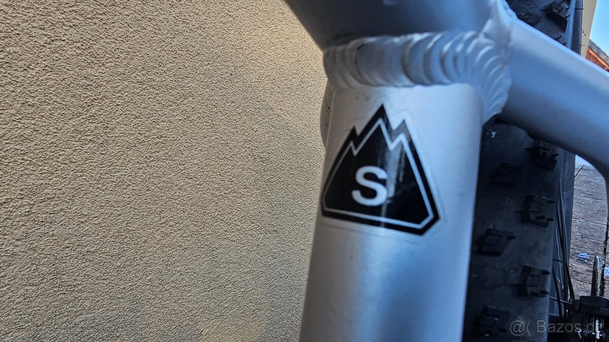 Specialized Rockhopper Expert 29" vel. S - 15