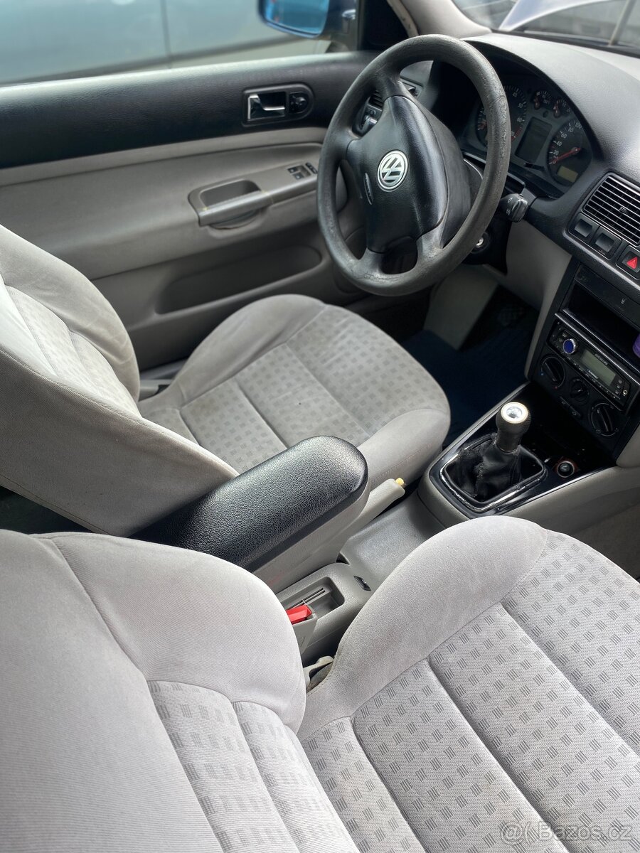 VW Golf IV. - 15