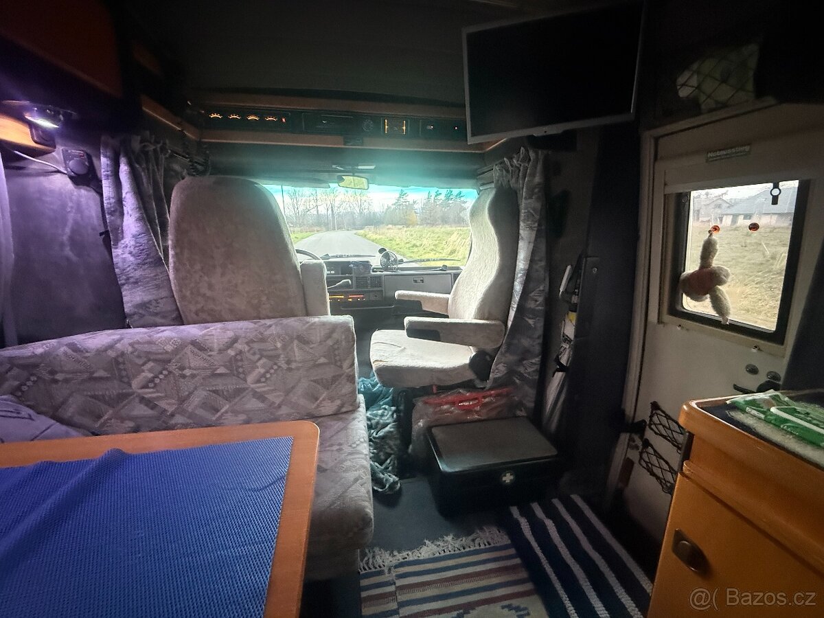 Peugeot J5 Camper Old timer - 15