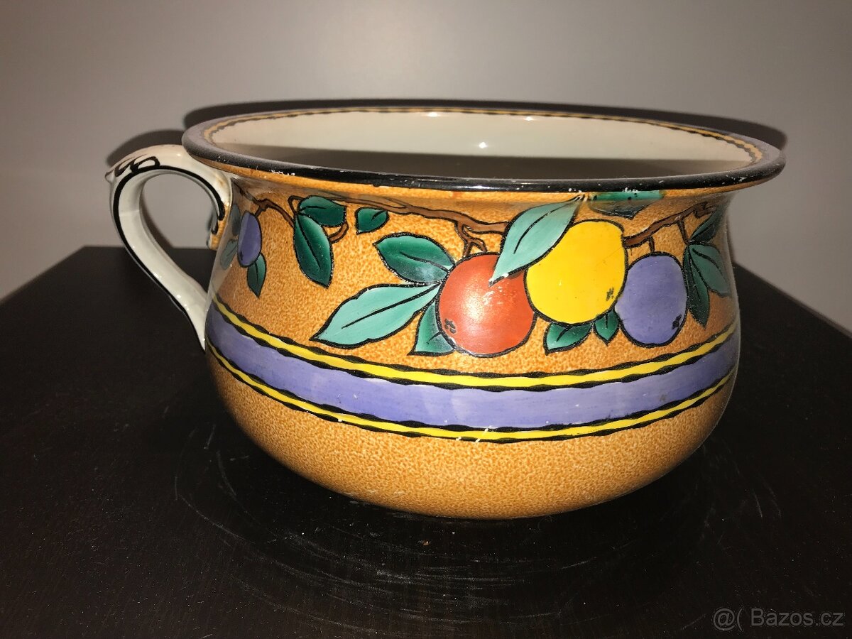 Sběratel nabízí staré porcelánové nočníky - 15