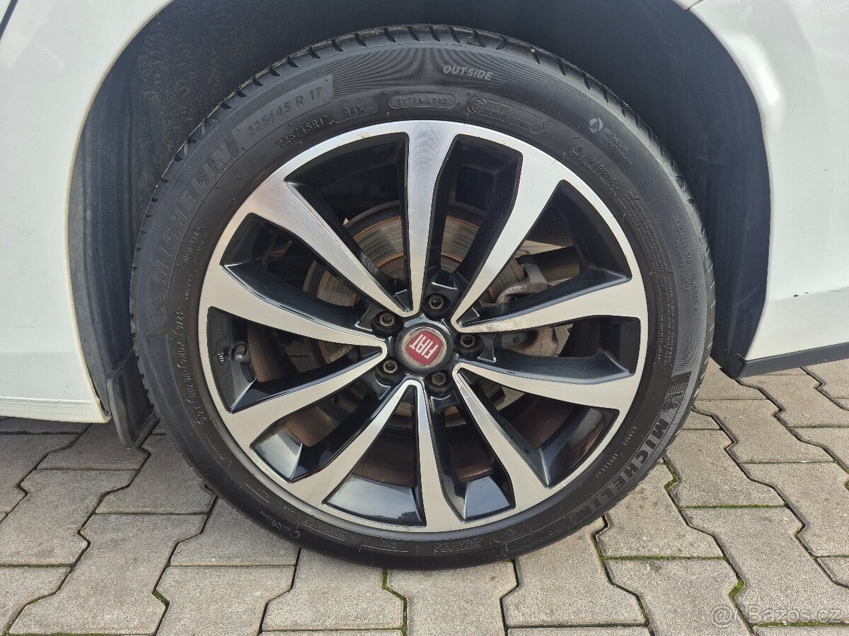 Fiat Tipo 2018 1.4 Lounge (70 kW) - 15