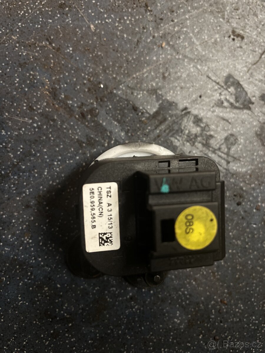 Díly dveří Škoda Octavia 3 - 15