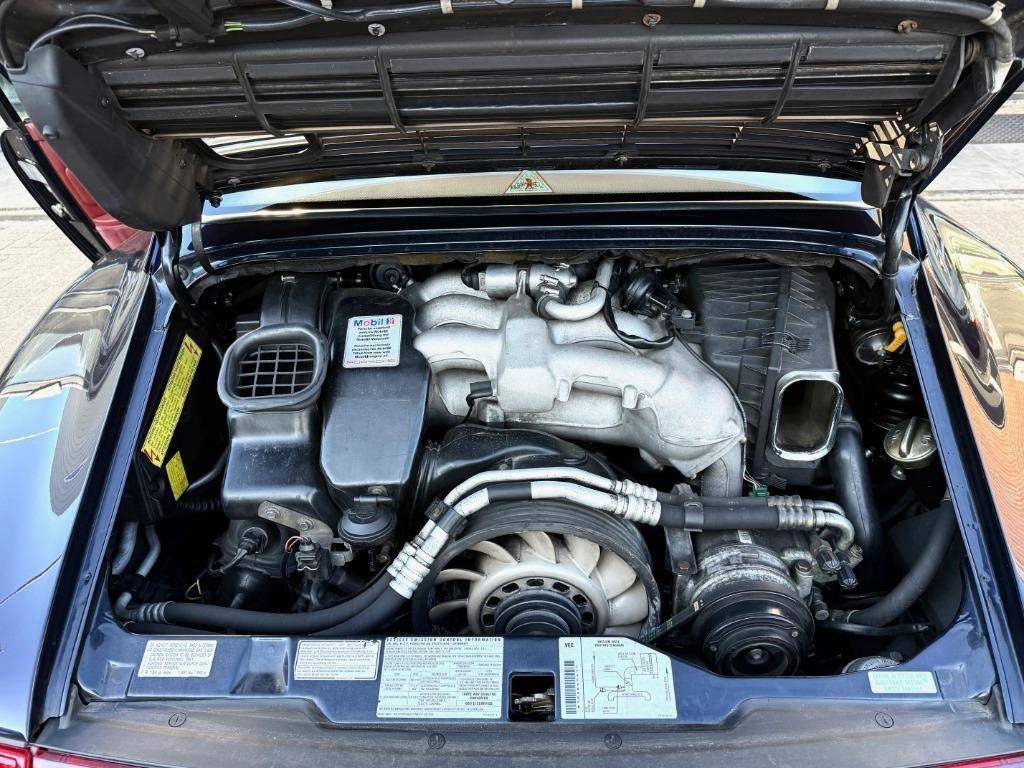 Porsche 911 Carrera (996) z roku 1996 - 15