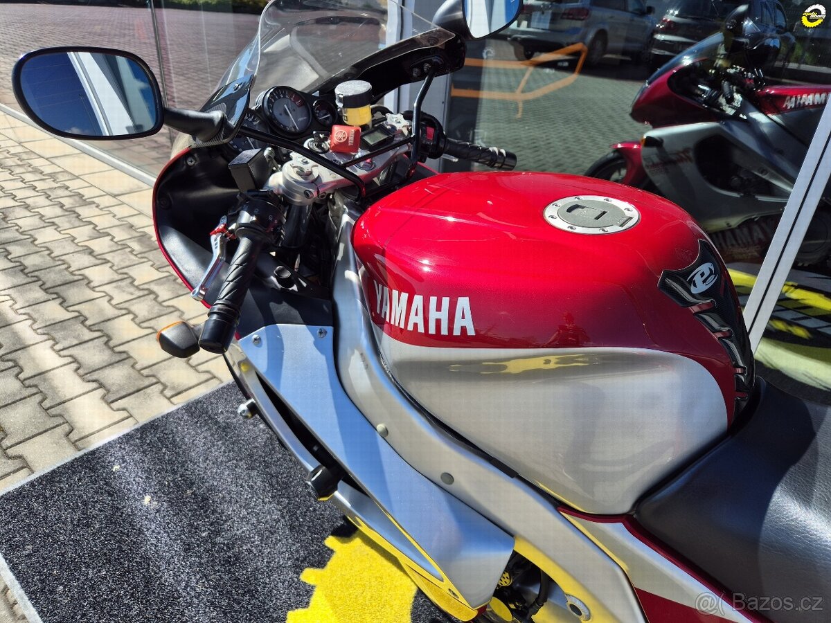 Yamaha YZF 1000 R Thunderace - 15