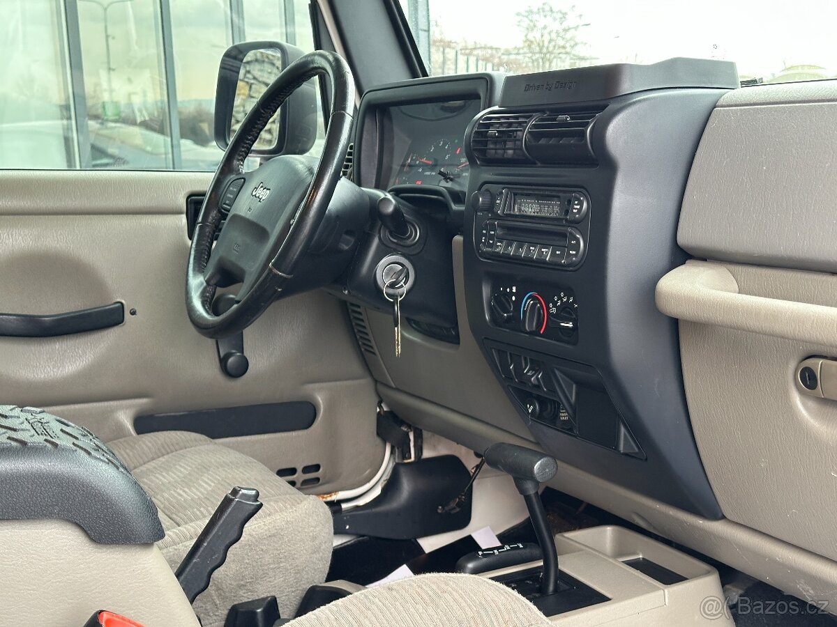Jeep Wrangler 2005 - 15