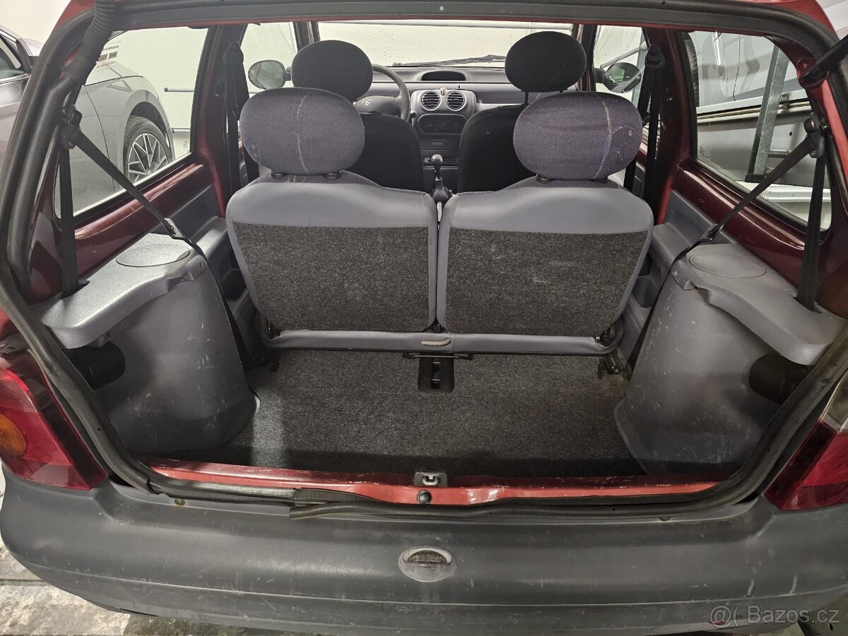 RENAULT TWINGO 1.2 - 15