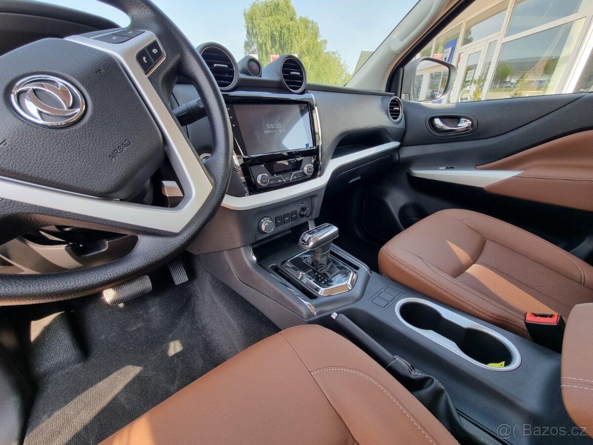 Dongfeng DF 6, 4WD AT MID - 15