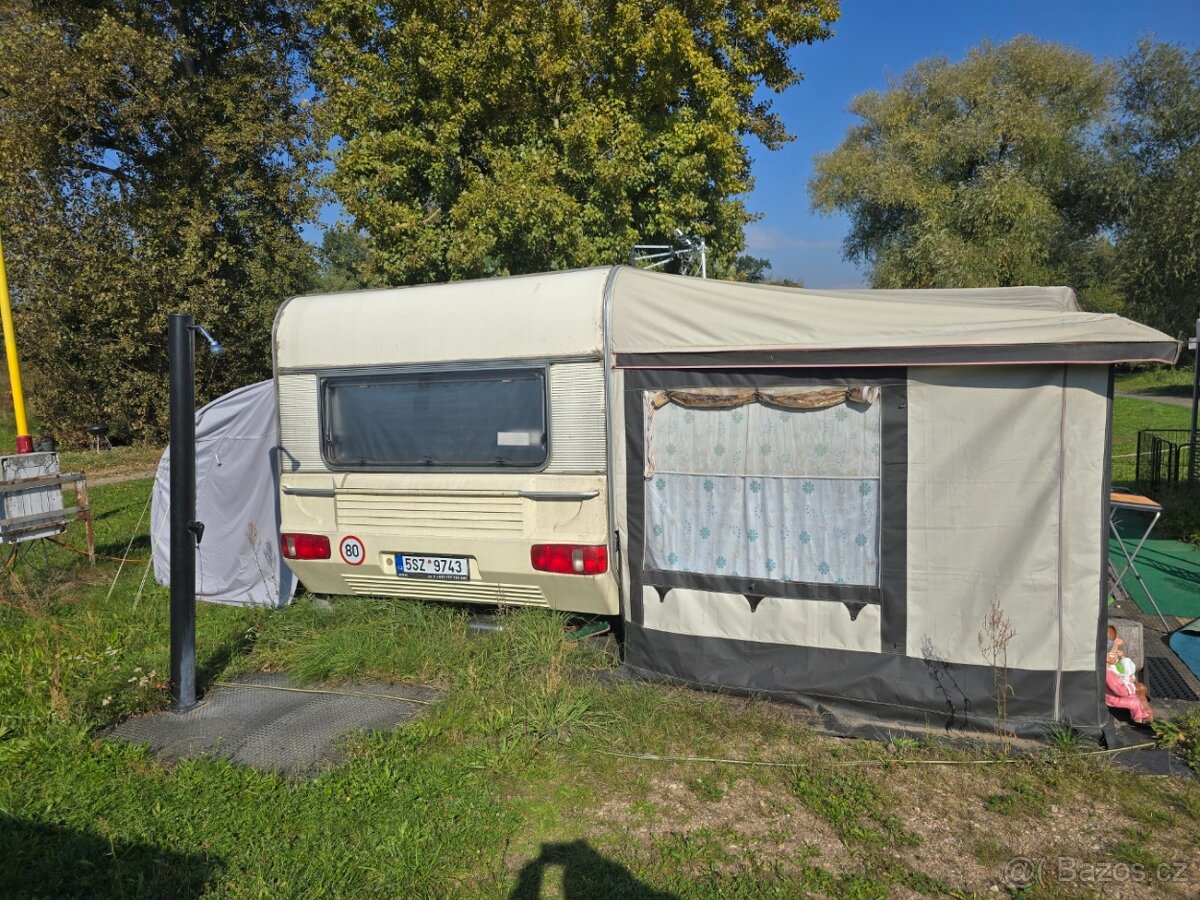 Karavan LMC typ 700 P - 15