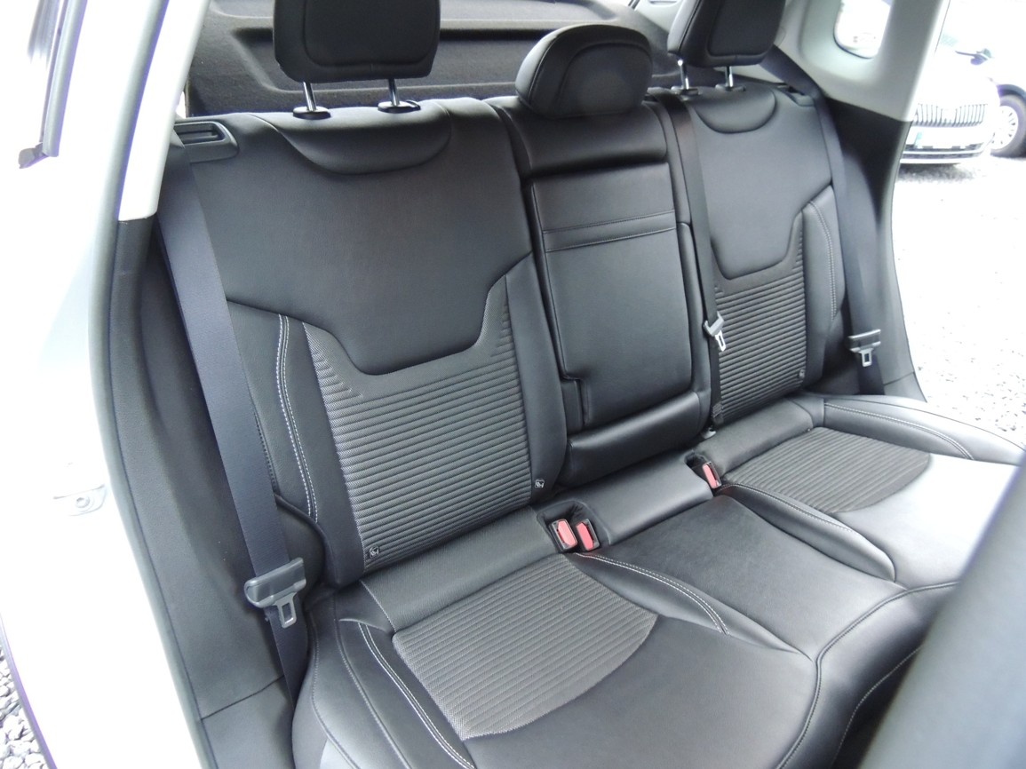 Jeep Compass 1.3i,96kw,Night Eagle,2022,ČR,1maj.,TOP,-21%DPH - 15