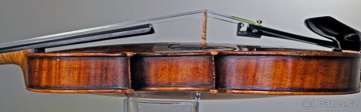 Nádherné housle z 19-ho století opravené F. Herclíkem 1910 - 15
