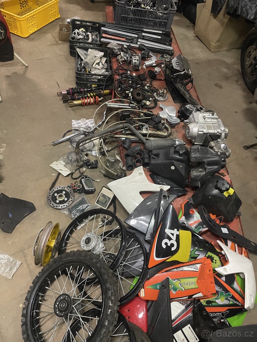 Díly na Pitbike - 15