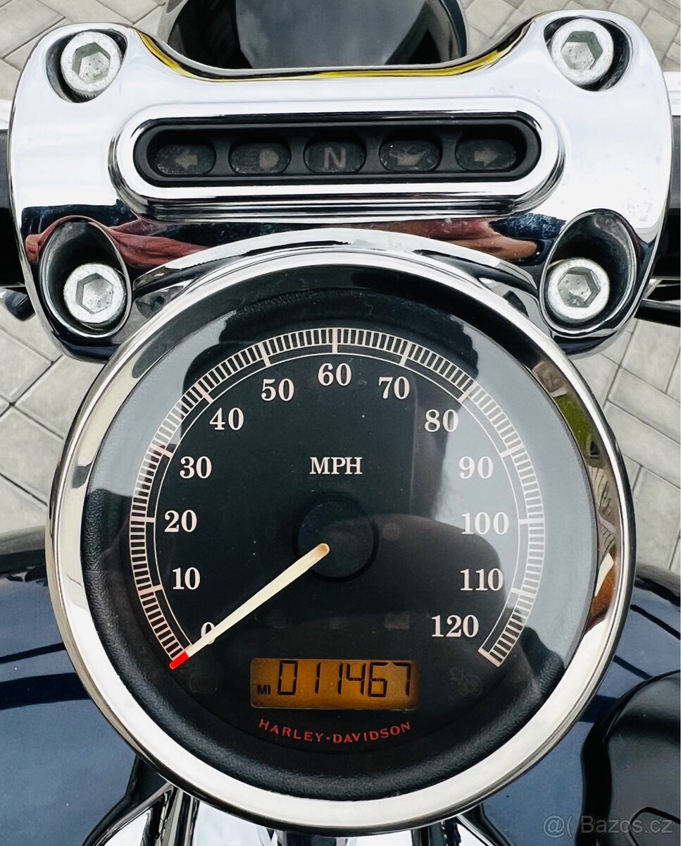 Harley - Davidson Deuce 88´ inch. - 15