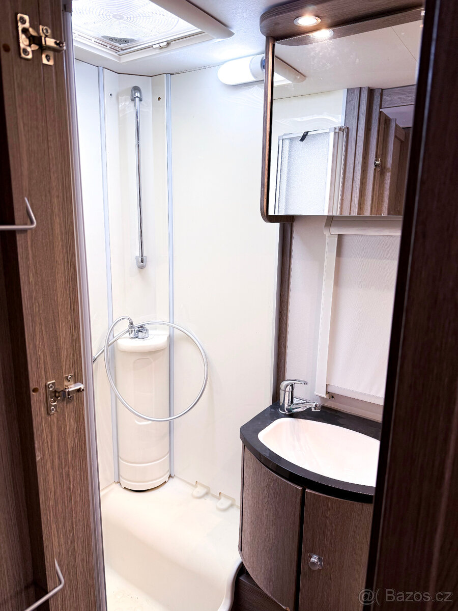 Luxusní karavan Dethleffs Titanium - 15