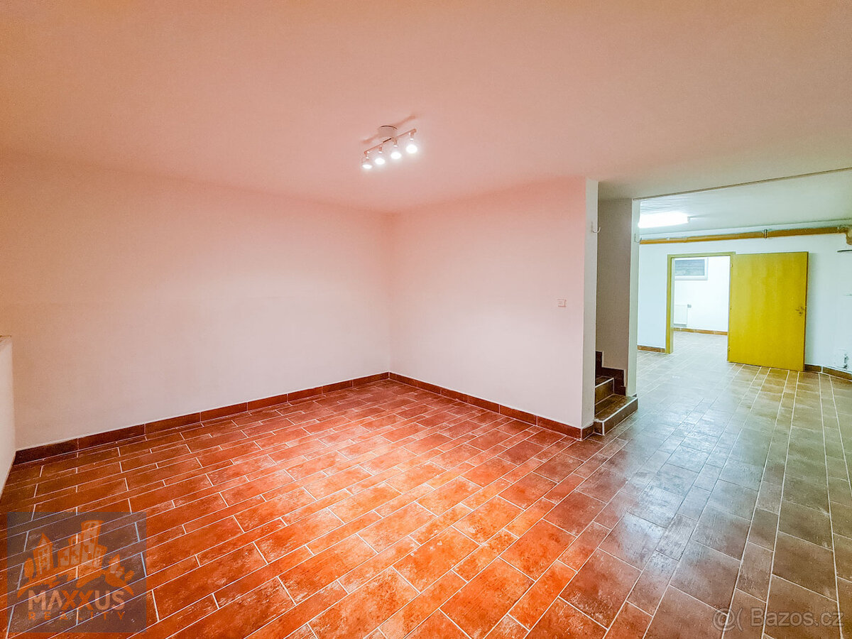 Pronájem luxusního rodinného domu 7+kk (360 m2), Praha 6 - N - 15