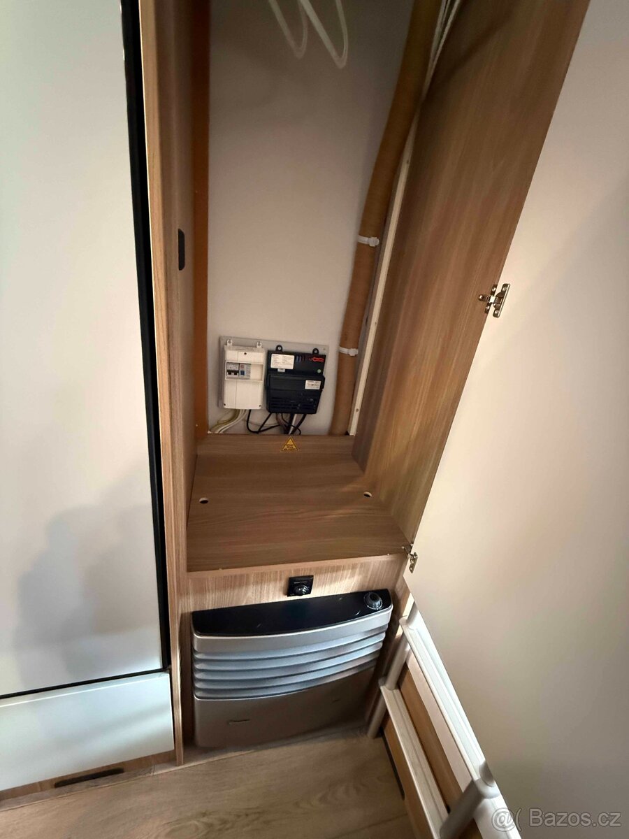 BÜRSTNER PREMIO 495TK 2023 GARÁŽ SOLÁR BATERIE MARKÝZA - 15