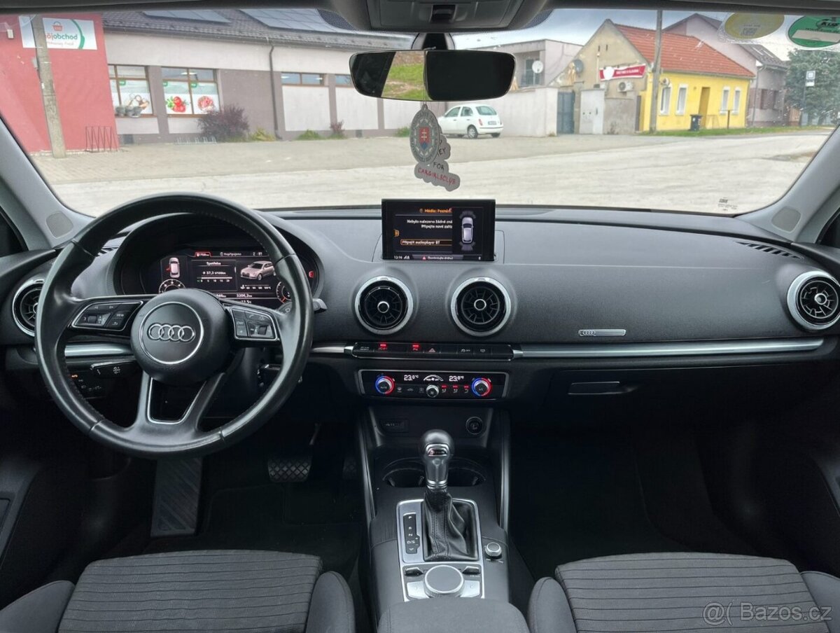 Audi A3 Sportback 2.0 TDI S tronic - 15