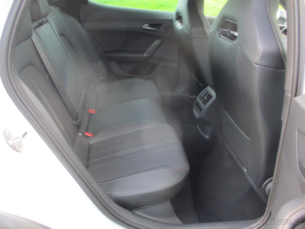 Cupra Formentor 1.4 e HYBRID VZ 245PS DSG 12/2022 - 15