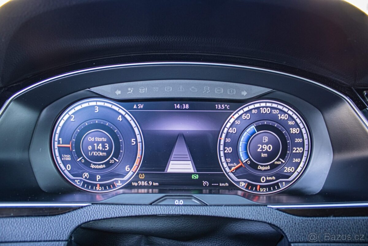 Volkswagen Passat Variant 2.0 BiTDI Highline 4Motion DSG - 15