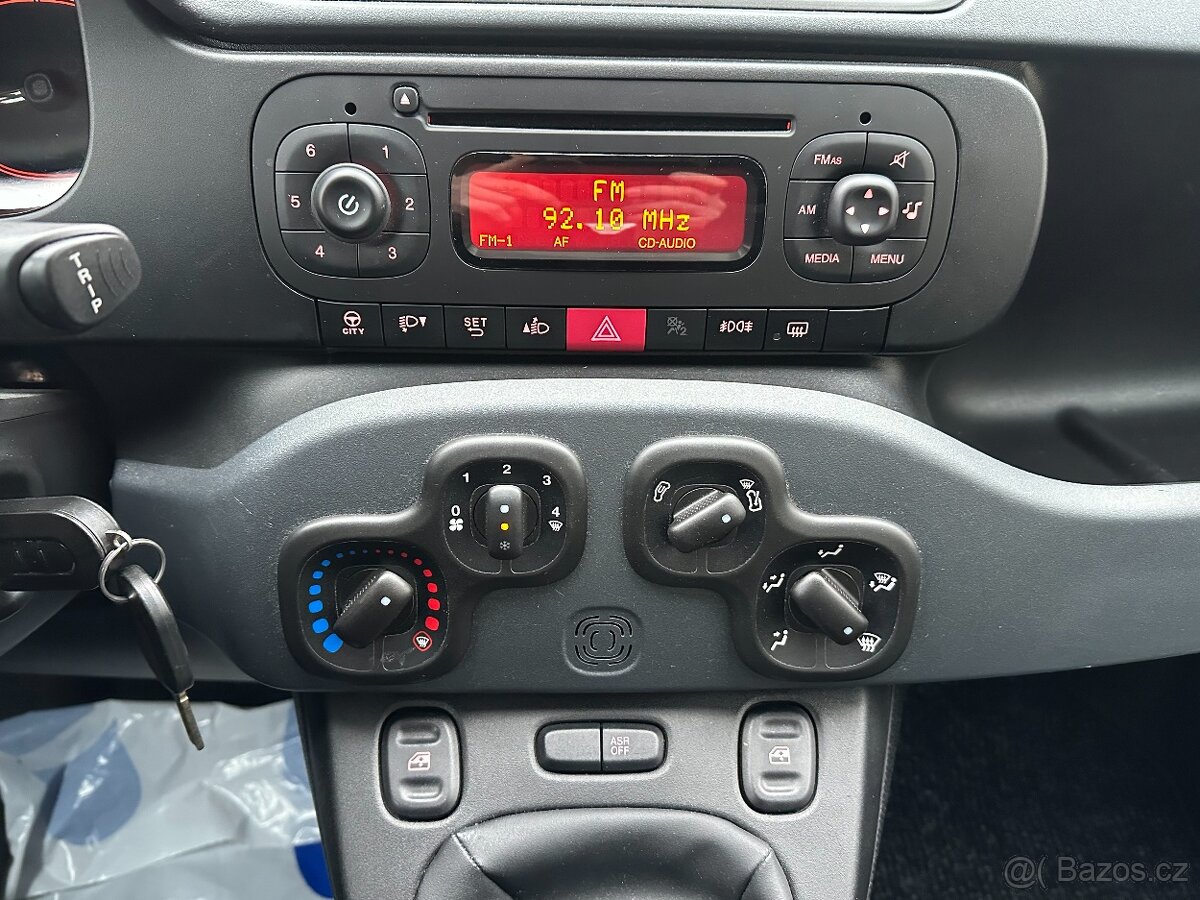 Fiat Panda 1.2 51kW 2017 108039km 1.majitel - 15