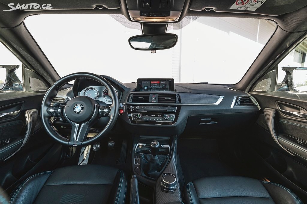 BMW M2, Competition Manual - 15