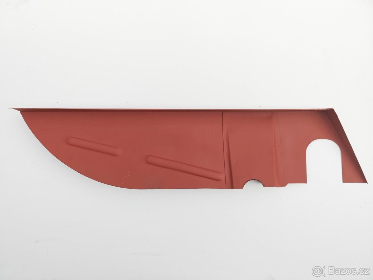 Kufrová podlaha Tatra 603 - 15