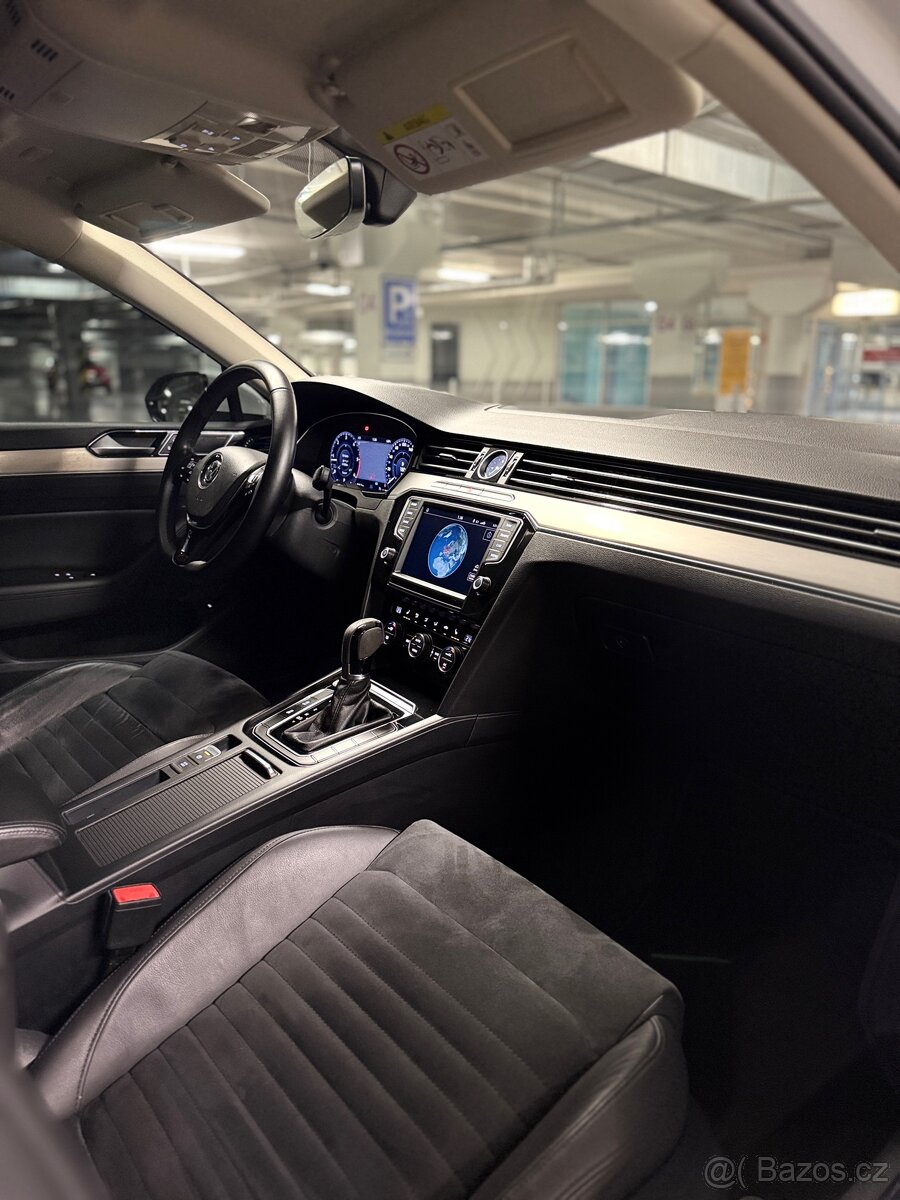 Volkswagen Passat B8 Highline DSG 2.0 tdi krásný stav - 15