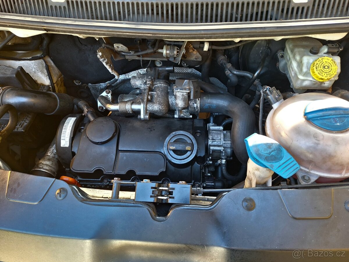 VW T5 1.9 77kw - 15