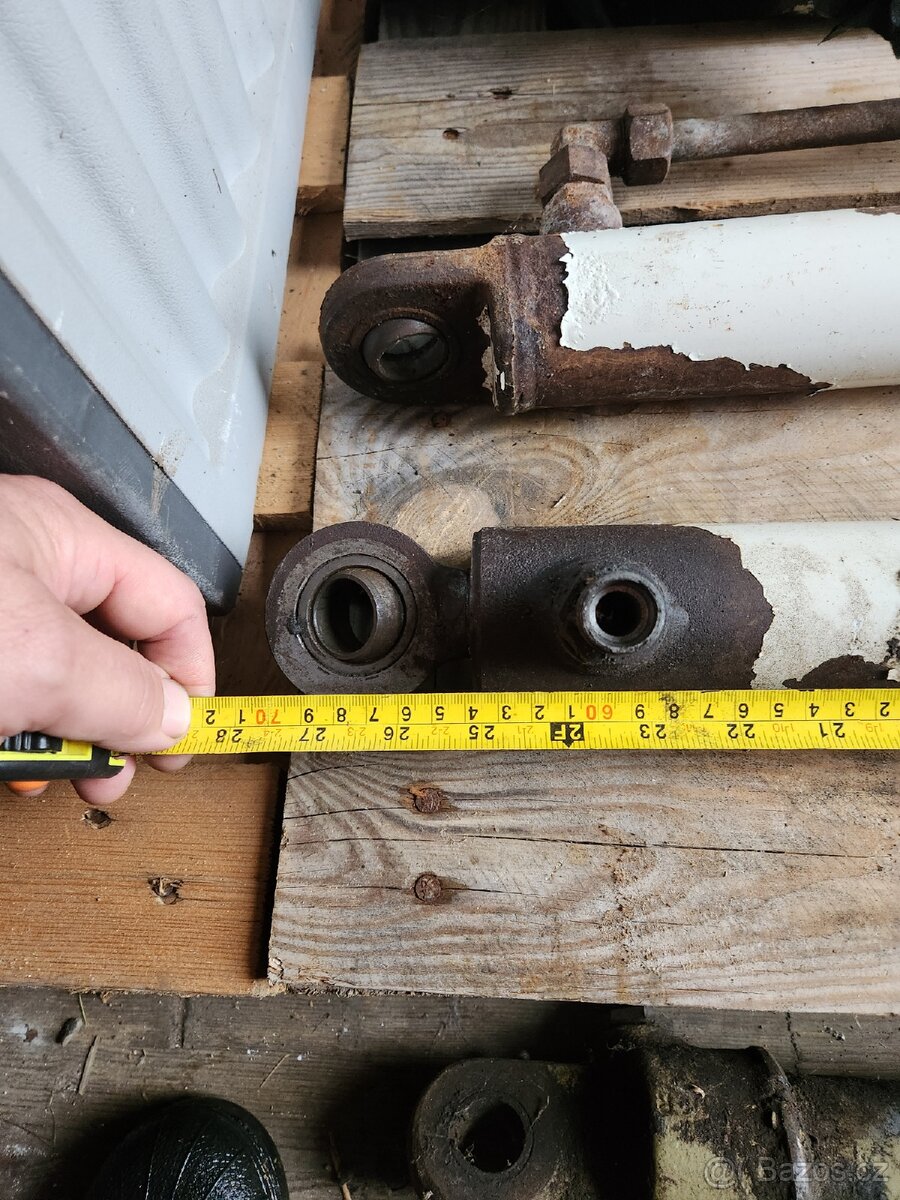 Hydraulické čerpadlo + pístnice - 15