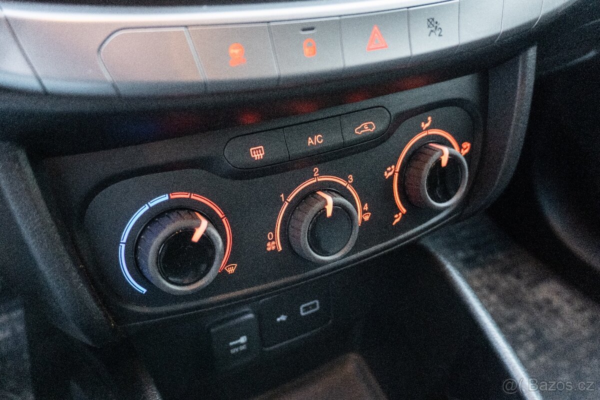 Fiat Tipo 1.4 benzín - 15