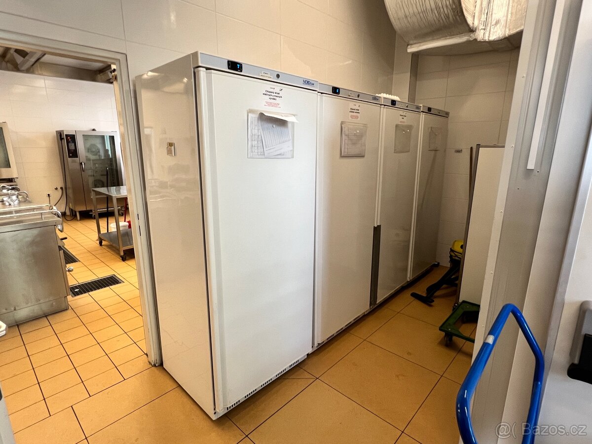 Vybavení kuchyně, výdeje a jídelny + prodej nemovitosti - 15