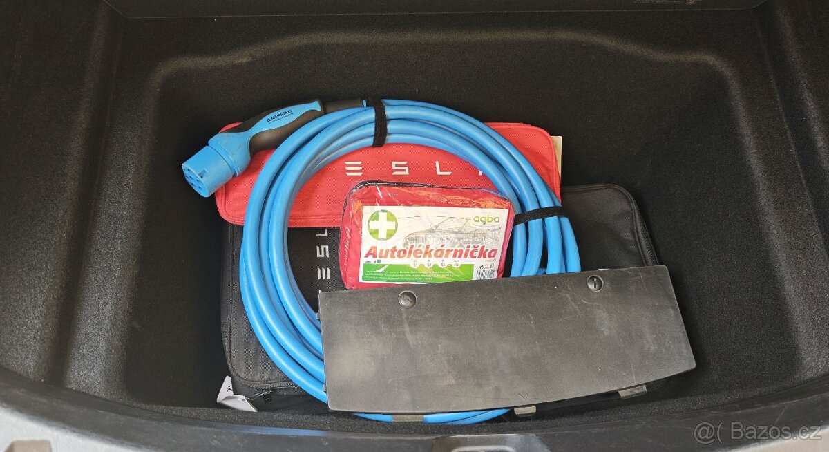 Tesla Model 3 2020 SR plus RWD, tažné +DPH - 15