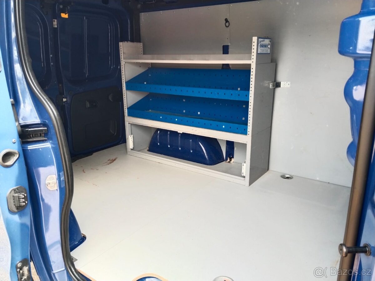 Renault Trafic 1,6dci,89kw,klima,2017,málo nájeto,dolozeno - 15