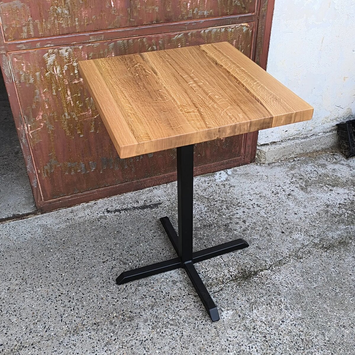 Konferenční stolek - 15