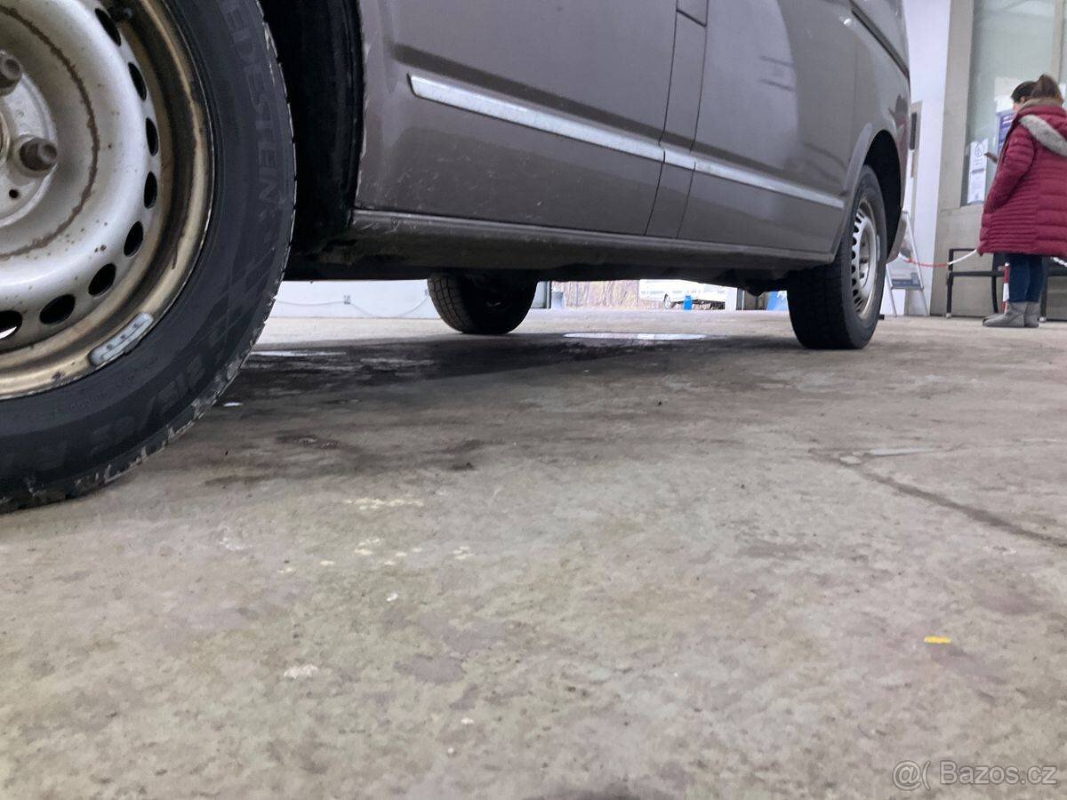 VW Multivan T5 2.0TDI 103kW Match, 2xšoupačky,tažné - 15