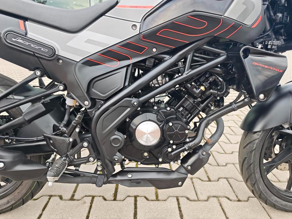 Benelli Leoncino 125 - 15